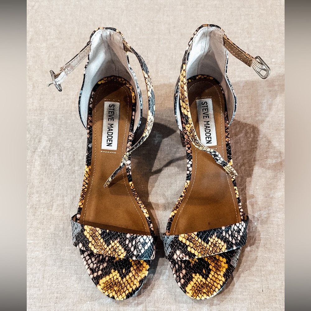 Steve Madden Irenee Block Heel - Picture 1 of 3